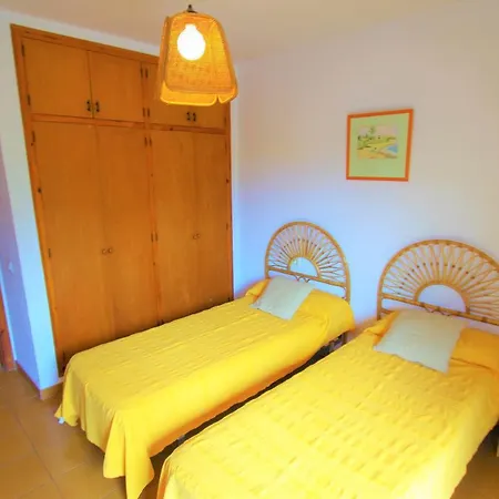 فيلة V&V Lloret-Villa Petonet *